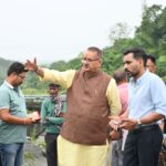 खालागांव में बरसात से क्षतिग्रस्त मार्ग का कैबिनेट मंत्री गणेश जोशी ने किया निरीक्षण, तत्काल पुनर्निर्माण के दिए निर्देश