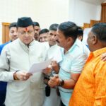 विभिन्न संगठनों एवं प्रतिनिधिमंडलों ने मुख्यमंत्री से भेंट कर अपनी समस्याओं से अवगत कराया