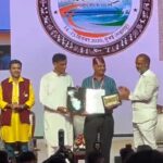 मुंबई में नैनीताल के बरिष्ठ पत्रकार डॉ. गिरीश रंजन तिवारी को मिला राजभाषा गौरव पुरस्कार