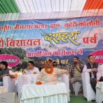 सिमोग में दशहरा पर्व समारोह में शामिल हुए संस्कृति मंत्री महाराज